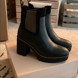 Chinese Laundry Black Booties